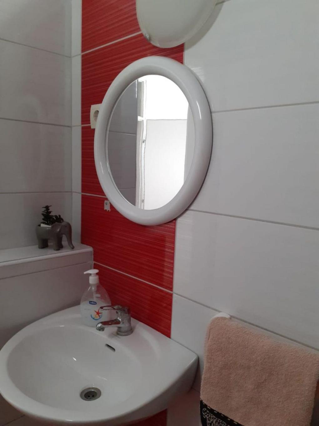 Apartment Jure Брист Экстерьер фото